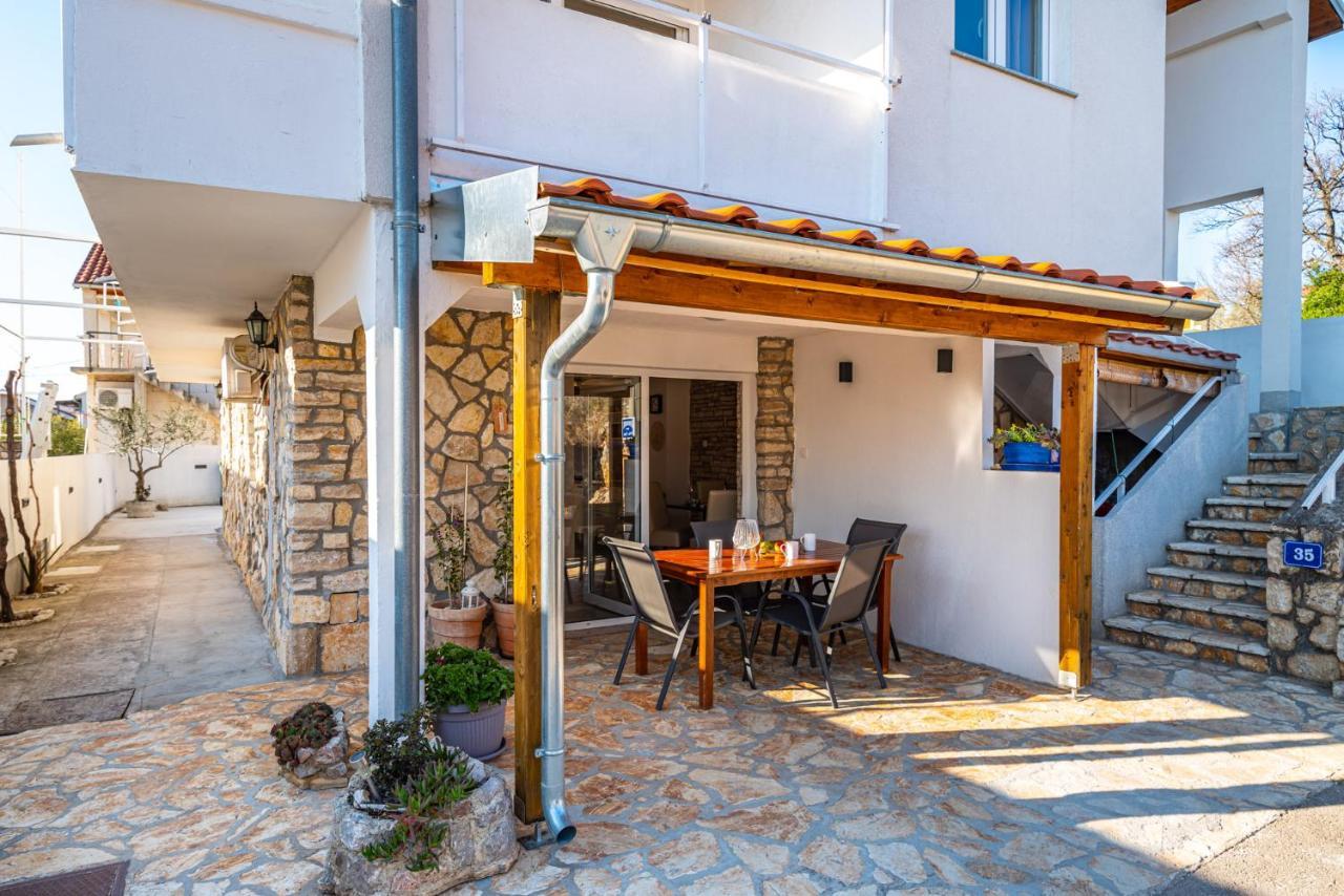 Maia Lena Appartement Jasenice  Buitenkant foto