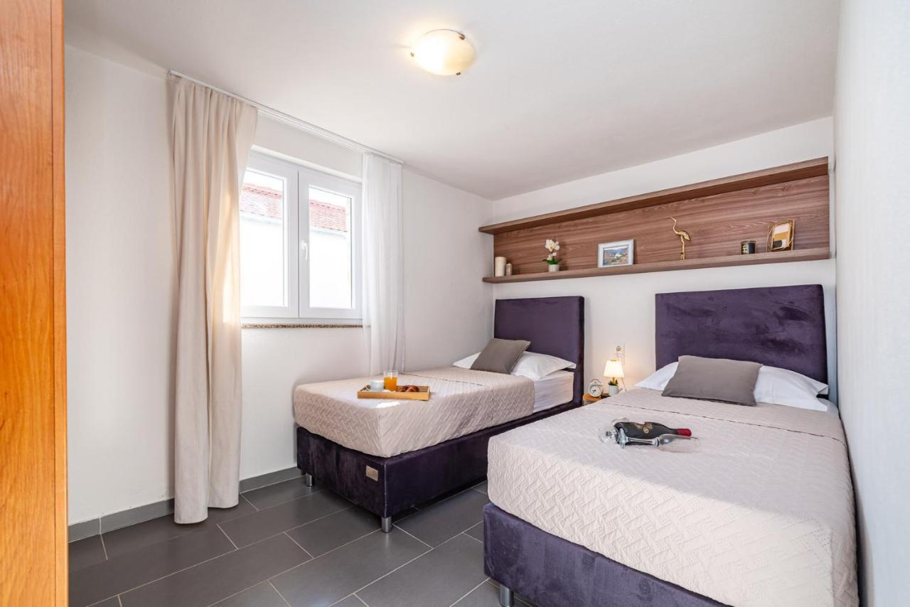Maia Lena Appartement Jasenice  Buitenkant foto