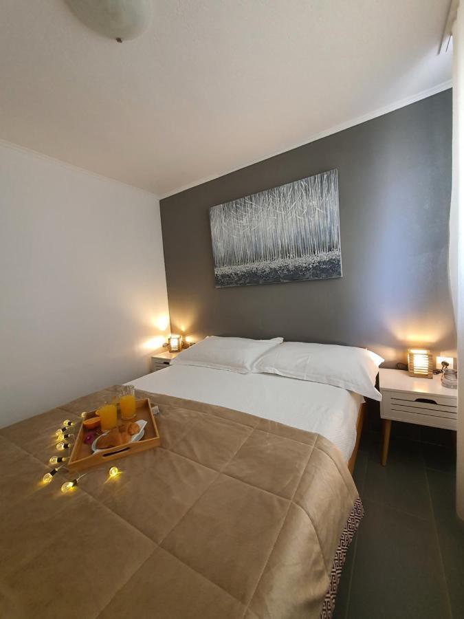 Maia Lena Appartement Jasenice  Buitenkant foto